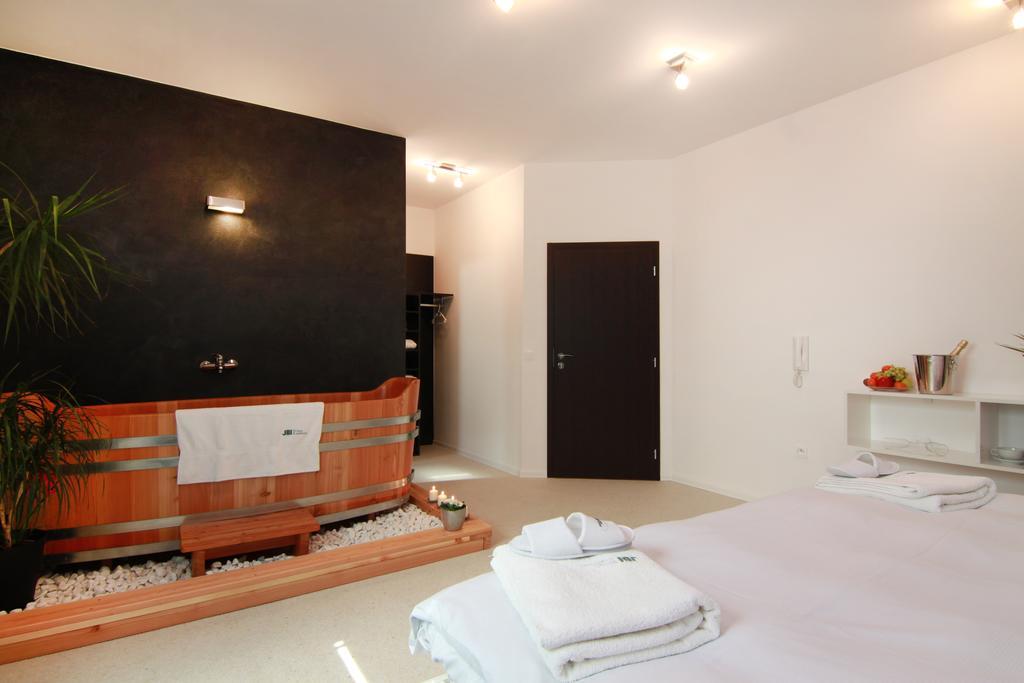 Hotel Jbi Wellness Kolín Habitación foto